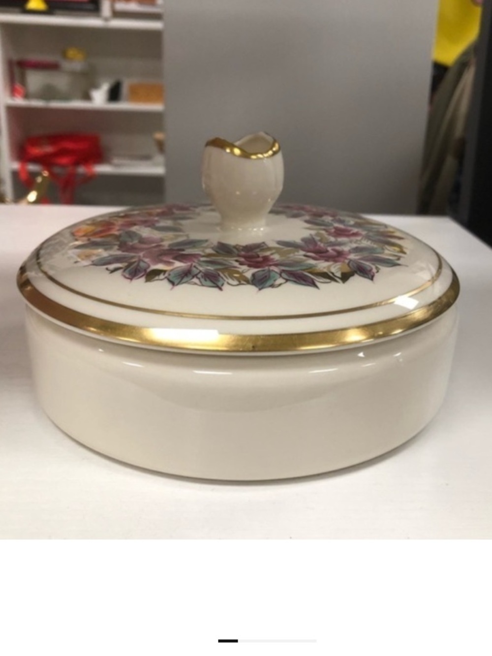 Vintage trinket dish  vanity container jewelry box